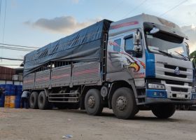 Dịch vụ vận chuyển gửi hàng đi Campuchia bằng đường bộ